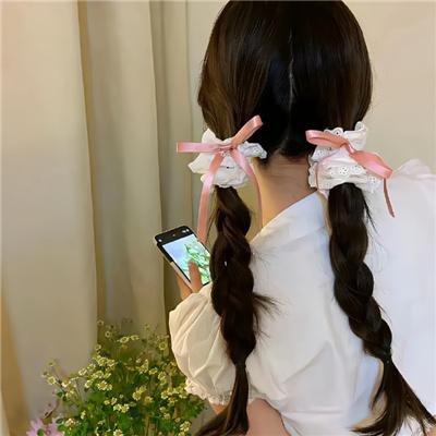 莉莉与凯特